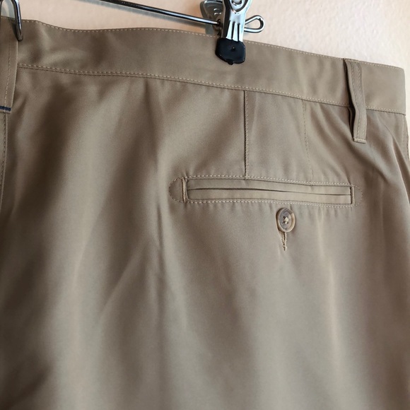 NWT Seapointe athletic/casual shorts Khaki 44 - Picture 4 of 6